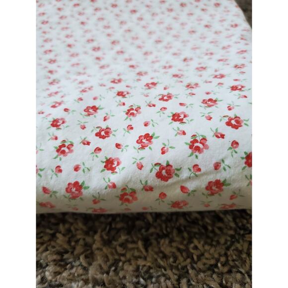Ralph Lauren Queen Full One Flat Sheet Red Roses Rosebuds 100% Cotton White - Picture 1 of 6